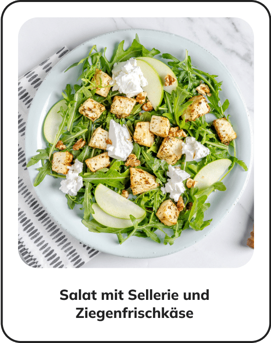 Salat mit Sellerie und Ziegenfrischkäse